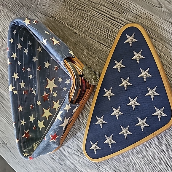 Longaberger 2009 Inaugural Basket - Picture 6 of 9